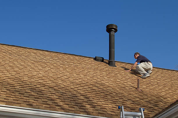 Best Emergency Roof Repair Services  in Mahtomedi, MN